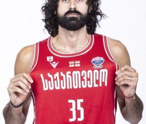 艺术气息！魔术&amp;amp;格鲁吉亚中锋比塔泽在社交媒体晒出自己的新造型
